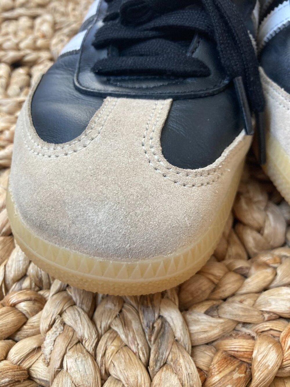 Adidas Samba OG Black White Beige Suede Gum Sole Sneakers Men’s 7.5 / Women’s 8 - Picture 8 of 12
